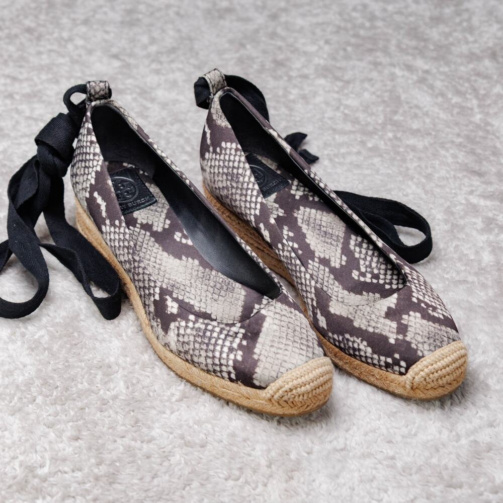 Tory Burch Heather Black Snakeprint Ankle Wrap Satin Wedges Espadrilles Womens 7
